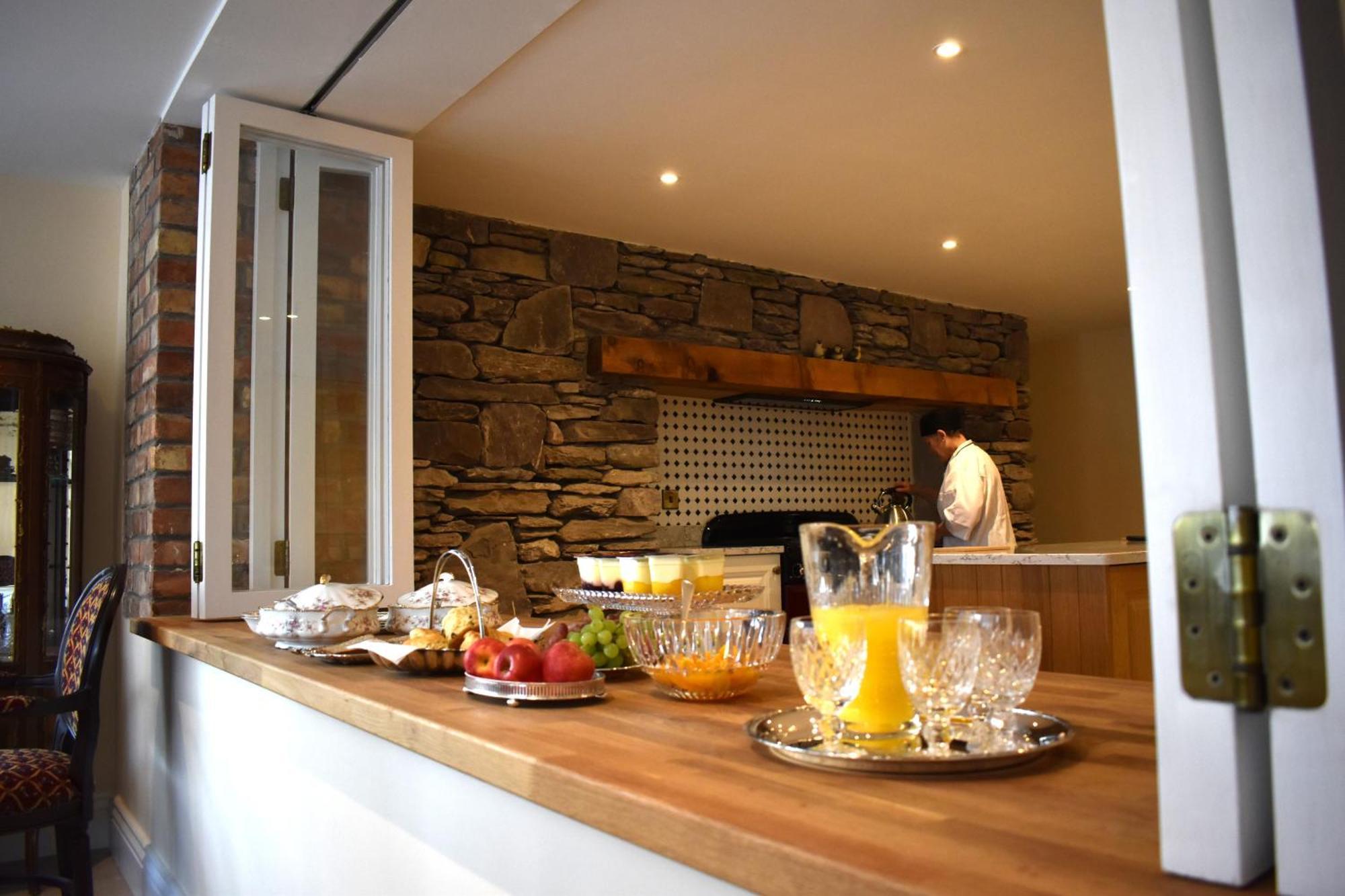 Tobervilla Guest House 카헤르다니엘 외부 사진