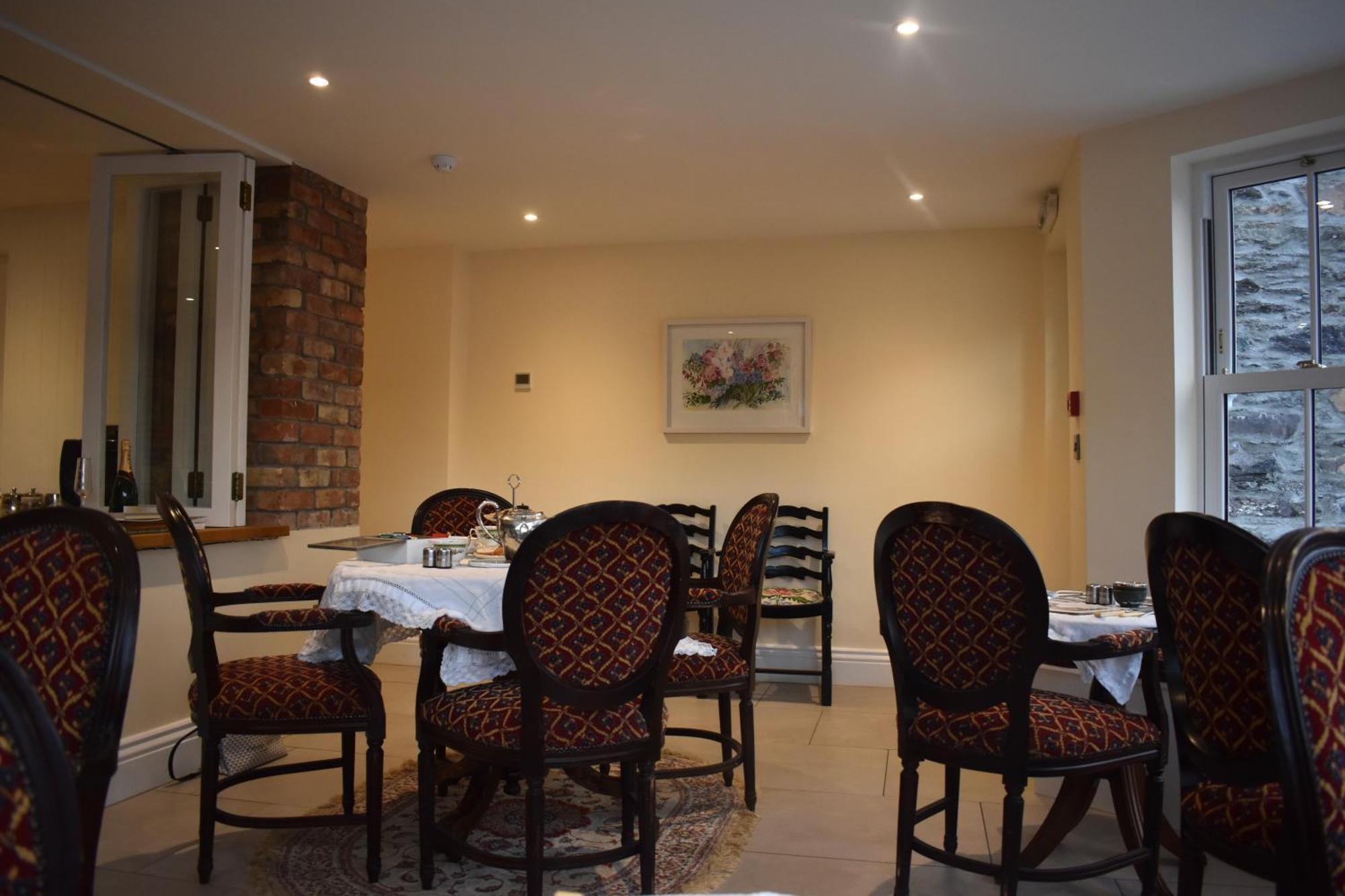 Tobervilla Guest House 카헤르다니엘 외부 사진