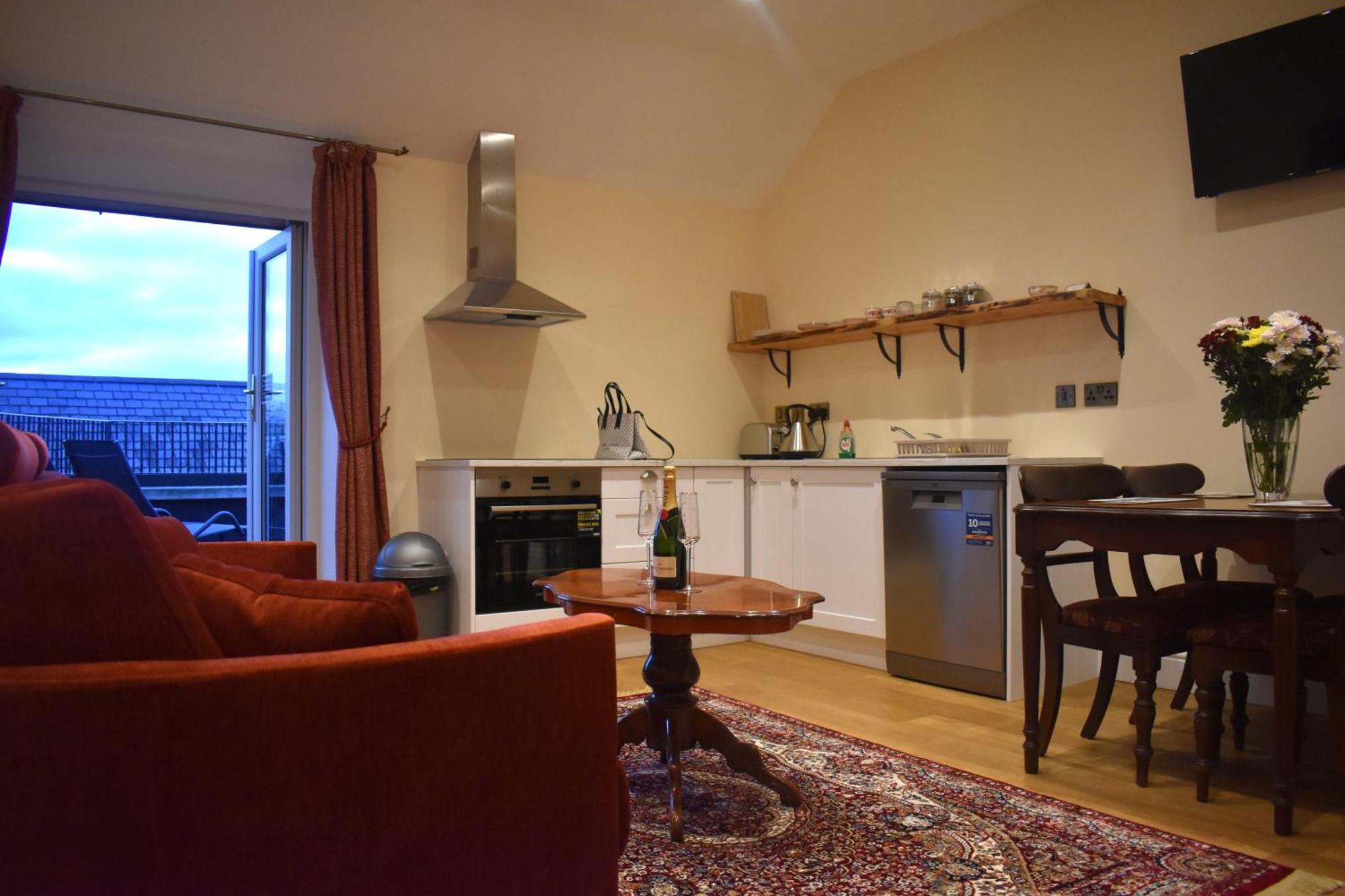 Tobervilla Guest House 카헤르다니엘 외부 사진
