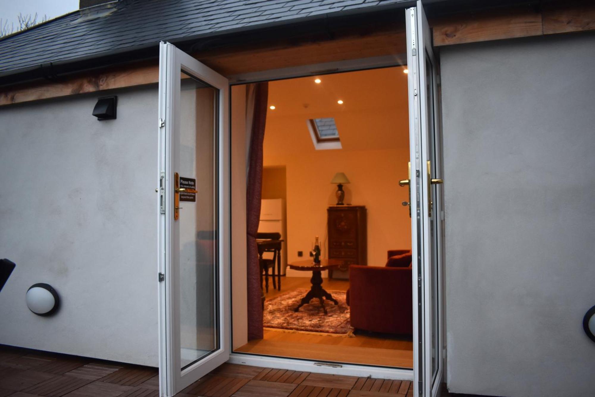 Tobervilla Guest House 카헤르다니엘 외부 사진