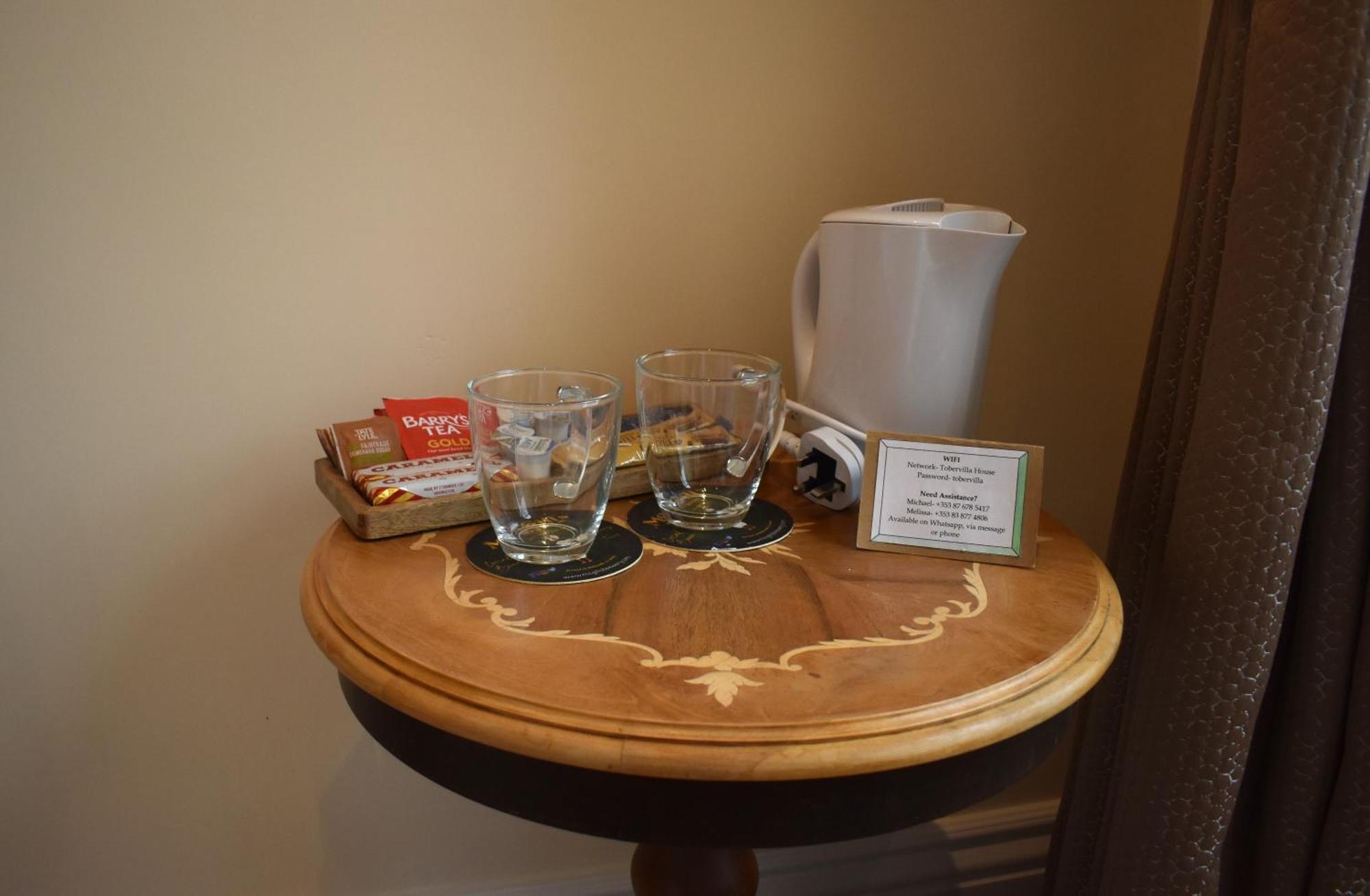 Tobervilla Guest House 카헤르다니엘 외부 사진